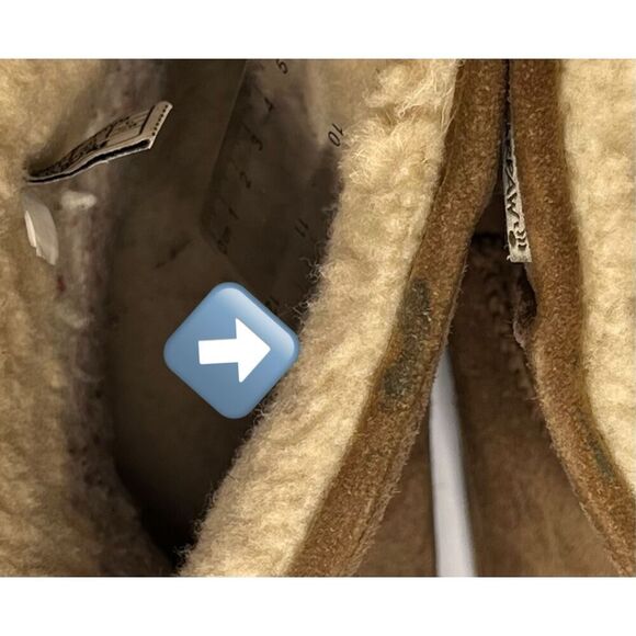 BearPaw Brown Suede Emma Short Shearling Lined Wool Insulated Boots sz 9 - Picture 11 of 12